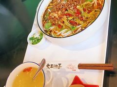 大王酸菜杂酱米粉套餐-大王油茶(二厂文创公园店)
