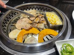 -木槿花韩式炭烤·熟成肉工坊(孙文东路店)