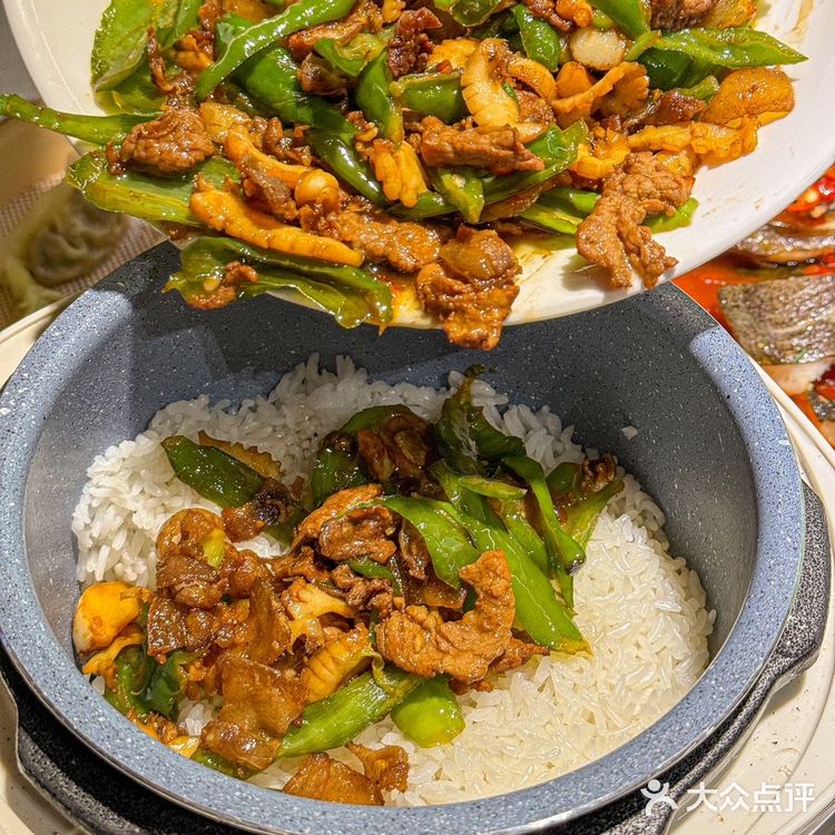 这一碗DIY的鲍鱼小炒肉真是下饭神器啊！