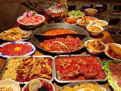 -萍姐火锅·公路夜市(武汉首店)