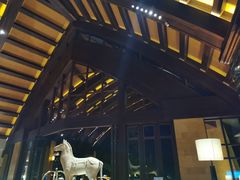 -三亚湾海居铂尔曼度假酒店