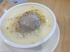 芋泥桂花双皮奶-满记甜品(巴黎春天宝山店)