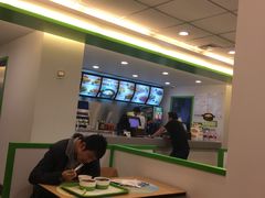 大堂-老乡鸡(合肥高铁南站店)