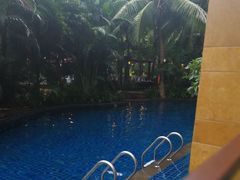 -三亚湾海居铂尔曼度假酒店