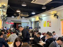 大堂-兄弟深夜豆浆
