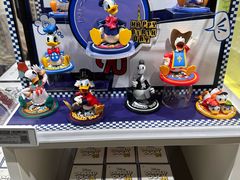 -泡泡玛特POPMART(上海环球港店)