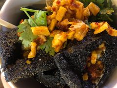 -黑色经典臭豆腐·湖南特产(坡子街店)