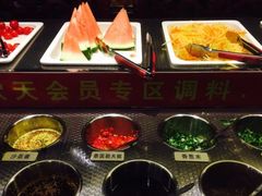 -七欣天香辣蟹火锅(无锡金太湖国际城店)