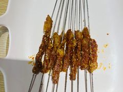 -街角等你.大连海鲜烧烤.经典铁板海鲜串(西安路店)