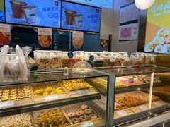 面包甜点陈列柜-尚酥坊·手工點心(七里庙店)