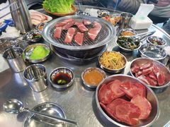 -釜山火炉·海鲜烤肉(紫藤路店)
