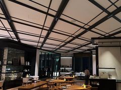 -瑰丽酒店·海吧·天际下午茶·现场DJ·天台酒吧