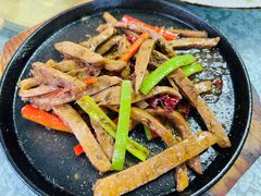 -天天向上素食餐厅(五台山店)