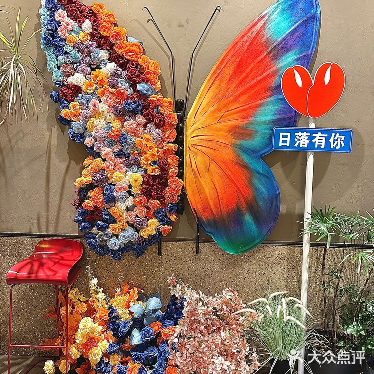 夏天的仪式感从这顿胡大小龙虾开始🤗