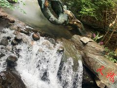 -古龙峡云天玻霸