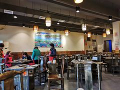 大堂-肖肖酸萝卜鱼火锅(总店)