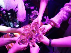 -温莎KTV(珠江路店)