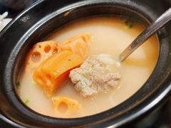 莲藕排骨汤-莲餐厅·湖北菜·潜江小龙虾店(愚园路店)