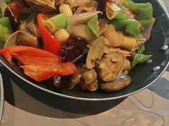 -巴厘龙虾·榜首油焖大虾(音乐学院·沿江酒馆店)