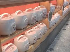 -阿瓦山寨·湘菜现炒·剁椒鱼头王(咸阳总店)