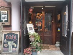 门面-古董花园(思南路42弄小区店)