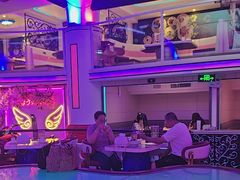 -巴特餐饮6加1音乐餐吧·新疆菜