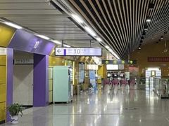 -红土地(地铁站)