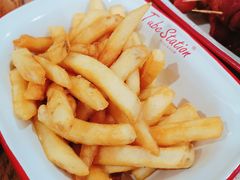 脆薯条-Tube station站点比萨(王府井百货店)