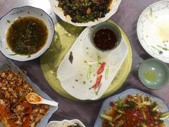 -洪霞餐馆