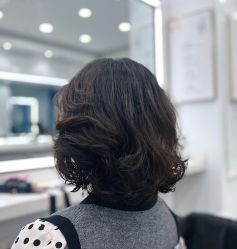 -镁连社·美联社