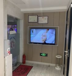 -咪咪专业脱毛连锁机构