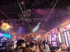 -喜鹊音乐酒馆(西街店)