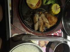 -百威KTV(恒福路店)