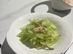 -荟廷·晶萃(陆家嘴尚悦湾店)