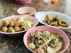 -榮泰米粉湯(Left Shop)