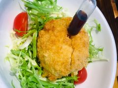 酥炸猪肉裹温泉蛋-胜博殿日式炸猪排(西红门店)