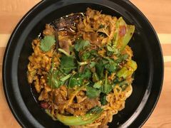 -Hi Joopo Hot Pot 吉阿婆麻辣烫