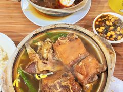 -阿策青岛排骨米饭(八里庙南五社区店)