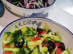 -三好食堂(煎饺·馄饨·肉饼米线·盛世广场店)