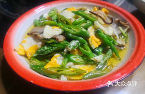 Green Pepper Fried Egg with Preserved Pork