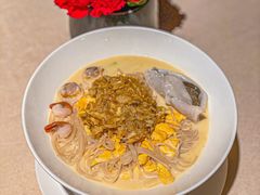 -成隆行·蟹王府(淮海店)