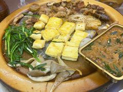 -阿昌白族石板烧·菌锅(大理古城店)