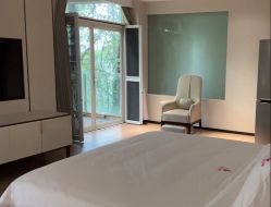 -爱丽馨御景月子中心