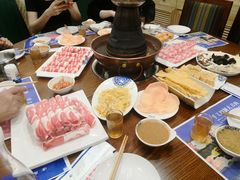 -楼外楼大刀肉传统火锅居(博学路店)