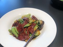 菜梗炒猪肝-菲乐餐厅(三十年经营·湖滨路店)
