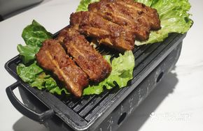 Flame Tea-Scented Pork Ribs