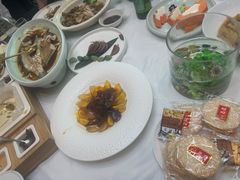 -鹊华居·地道鲁菜·海鲜·融合味(大明湖店)