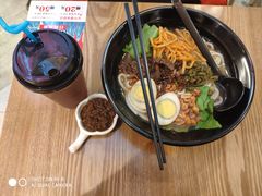 -桂在香知桂林米粉(南岗松雷店)