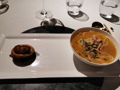 一口鲍鱼酥-三号黄浦会Canton Table