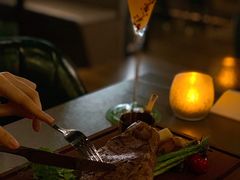 -Oasis Bar & Grill